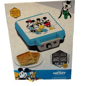 Mickey and Friends 4-Slice Non-Stick Waffle Maker